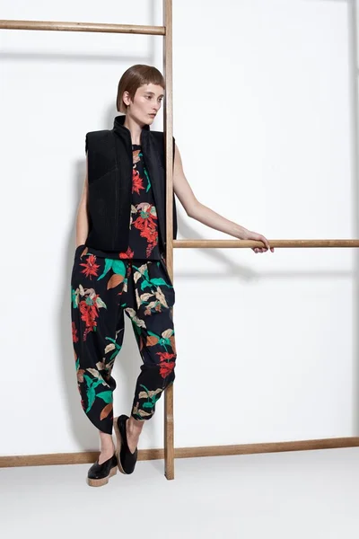 Look 11